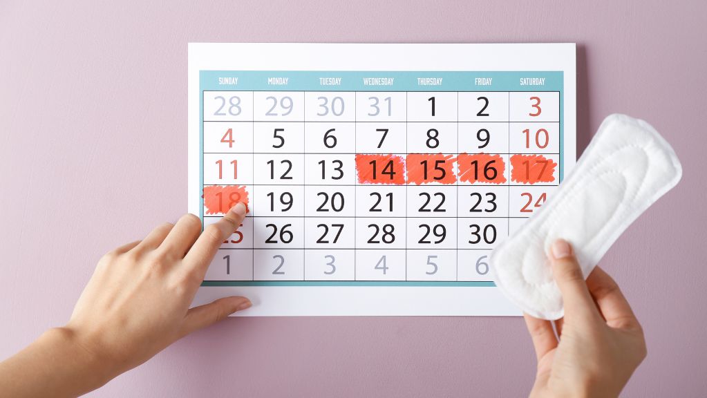 بی نظمی قاعدگی، یکی از علائم اولیه یائسگی